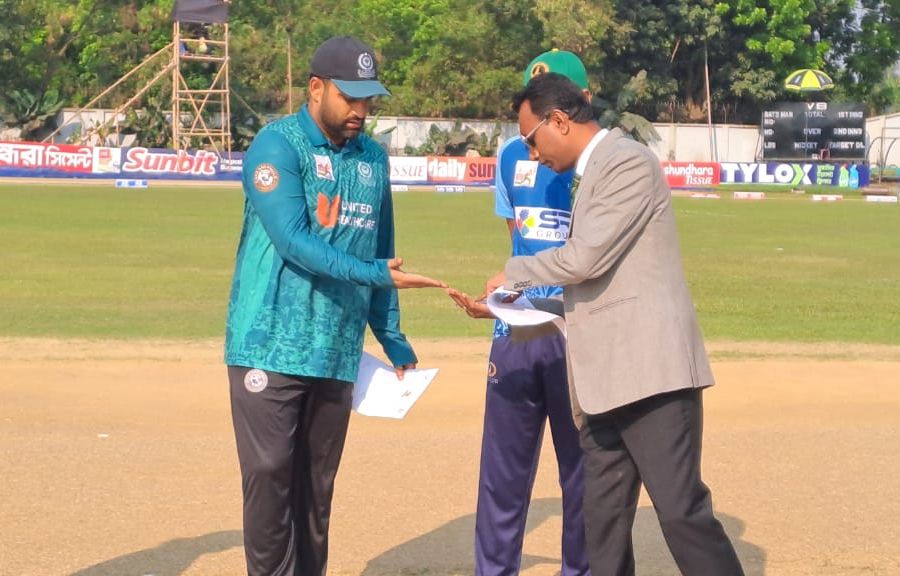 Tamim Iqbal at the toss