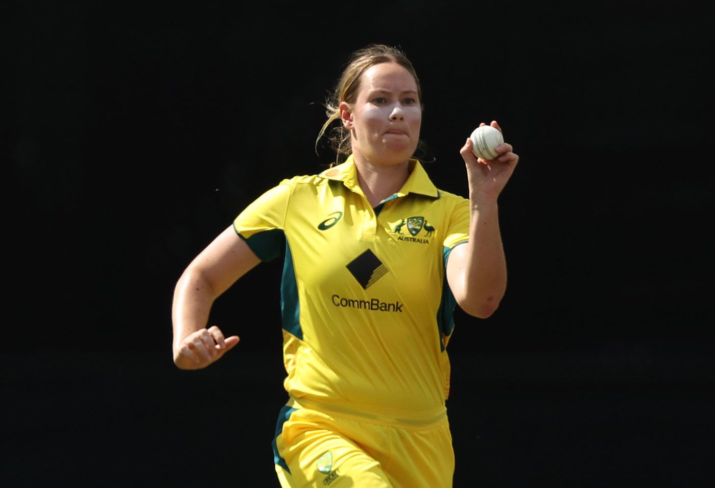 Lauren Cheatle took two wickets in the chase