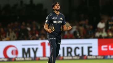 Ishant Sharma handed one demerit point for breaching code of conduct against SRH
