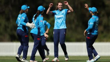 Scholfield, Potts, MacDonald-Gay engineer thrilling one-wicket win
