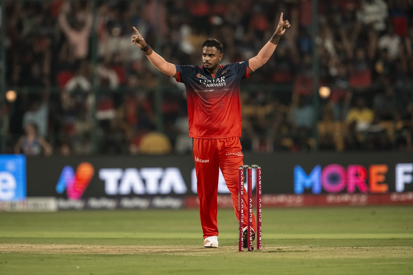 Yash Dayal removed Faf du Plessis