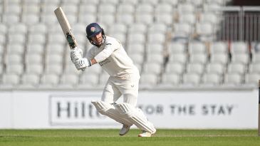 Bohannon finds form at last as Lancashire show some fight
