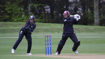 Knight rides high as Somerset overwhelm Surrey at Taunton