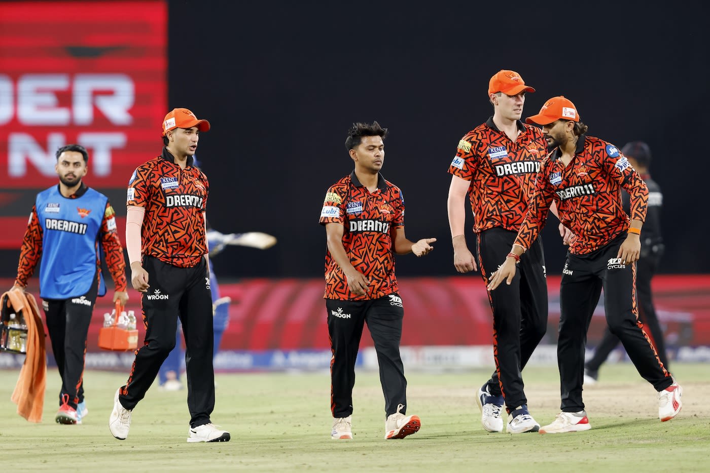 Zeeshan Ansari had Will Jacks caught
