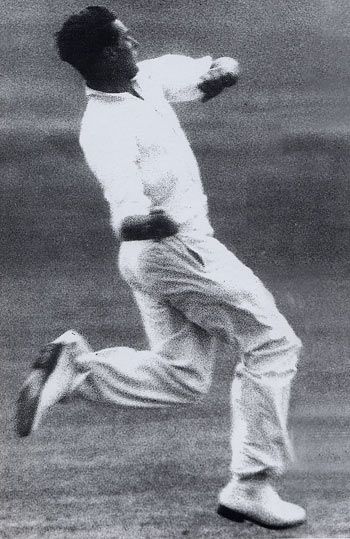 Ken Farnes in action