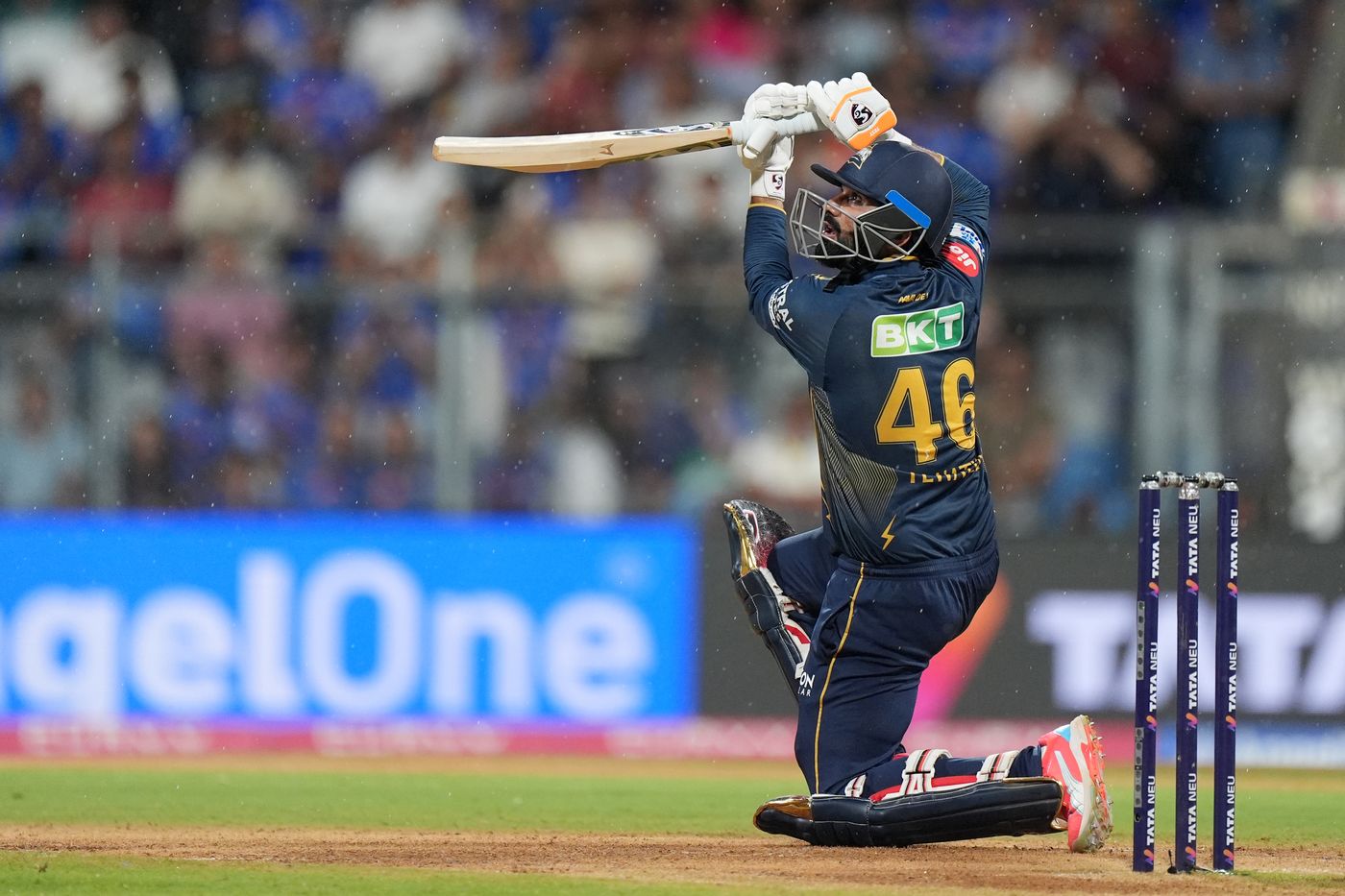 Rahul Tewatia lofts it on the off side