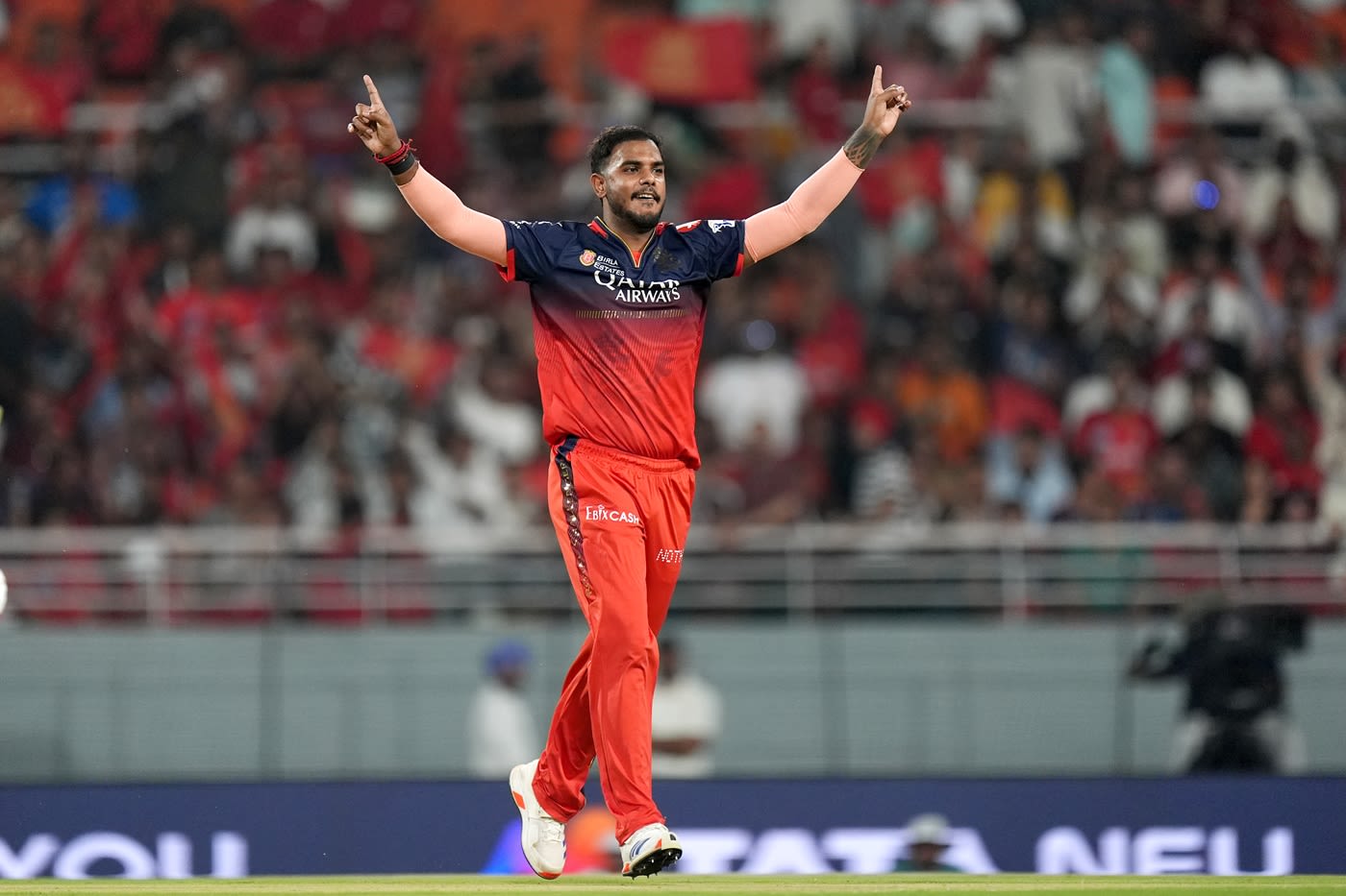 Yash Dayal struck with his second ball