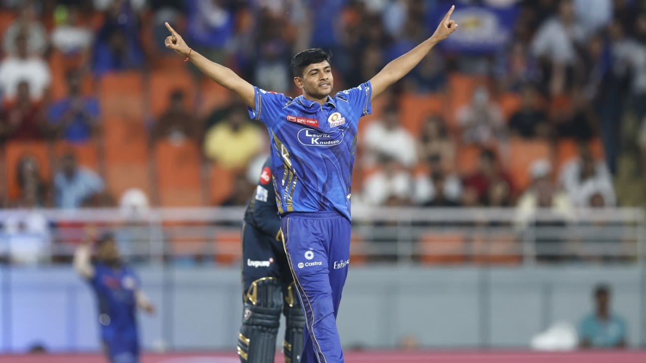 Calm Ashwani fills the gaps in MI's Bumrah-centric bowling plans