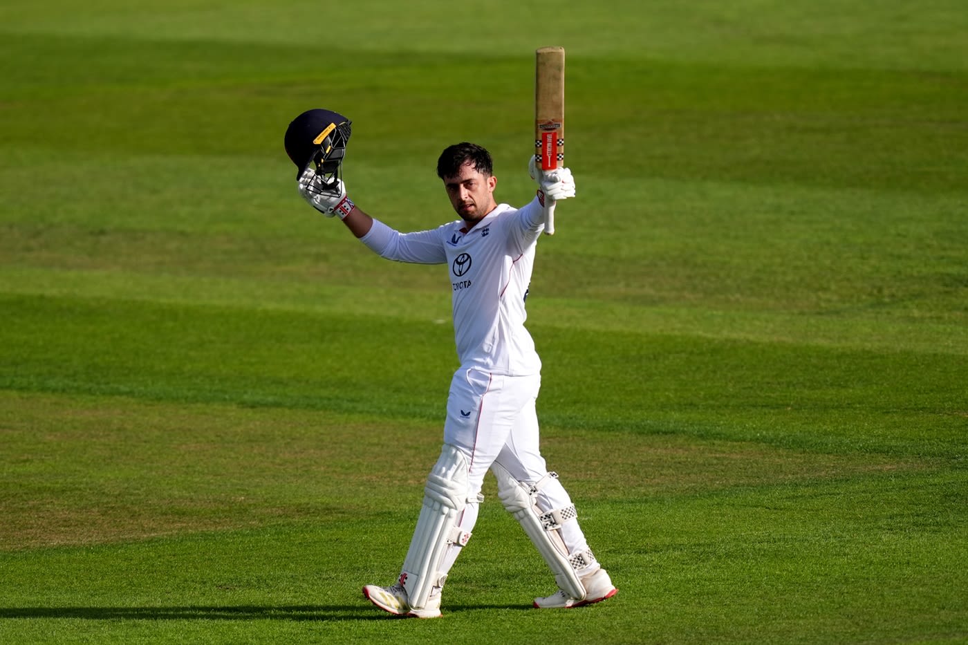 Tom Haines ended the second day unbeaten on 103