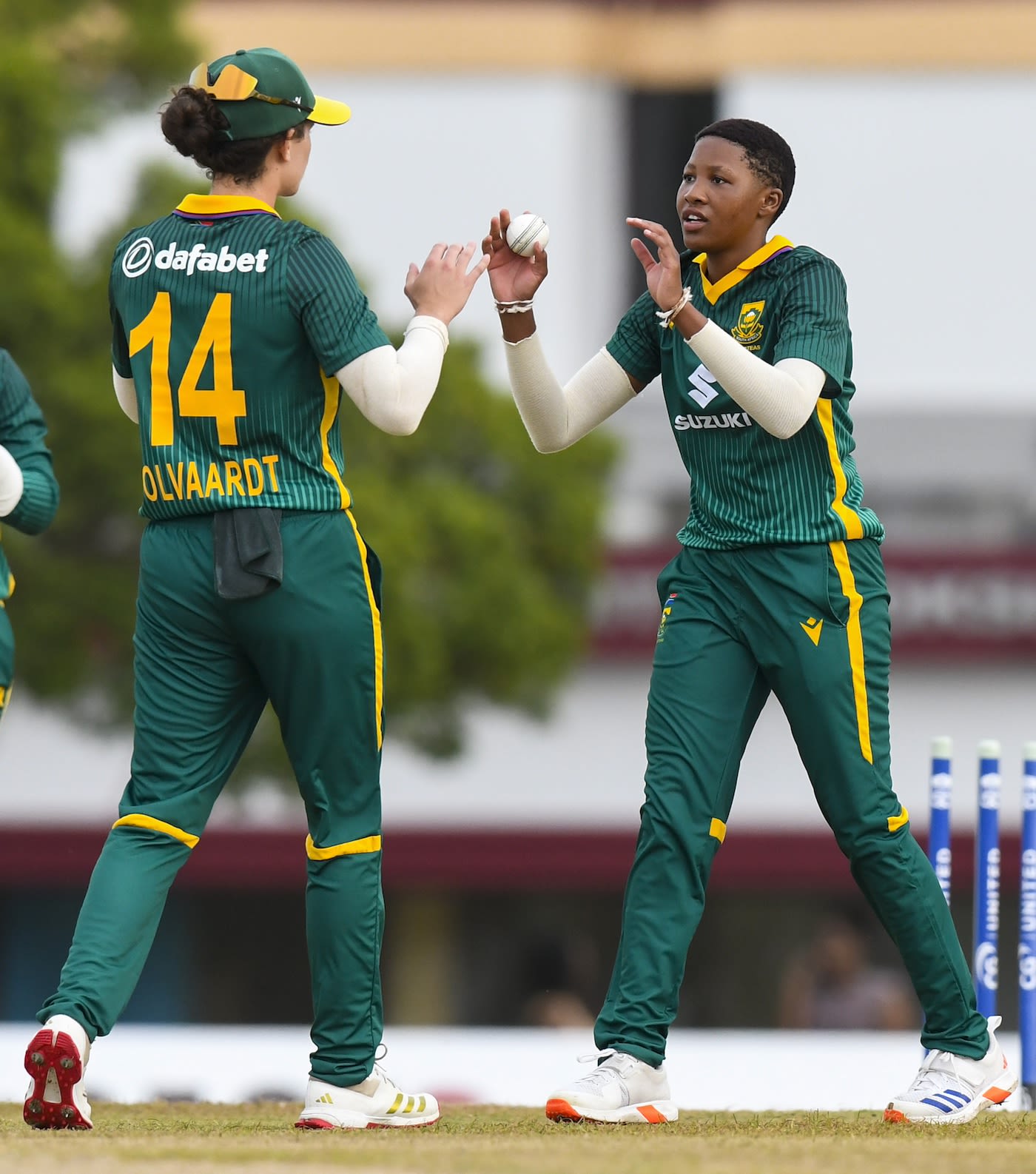 Ayanda Hlubi picked up three wickets