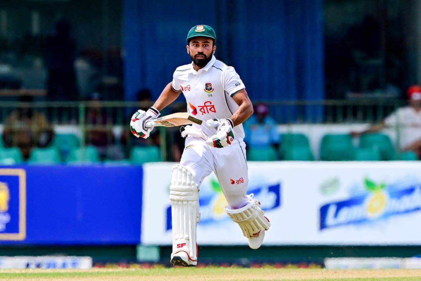 Shadman Islam kept Bangladesh ticking till lunch