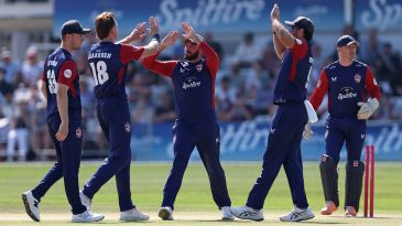 Klaassen shows his class as Kent overpower Middlesex