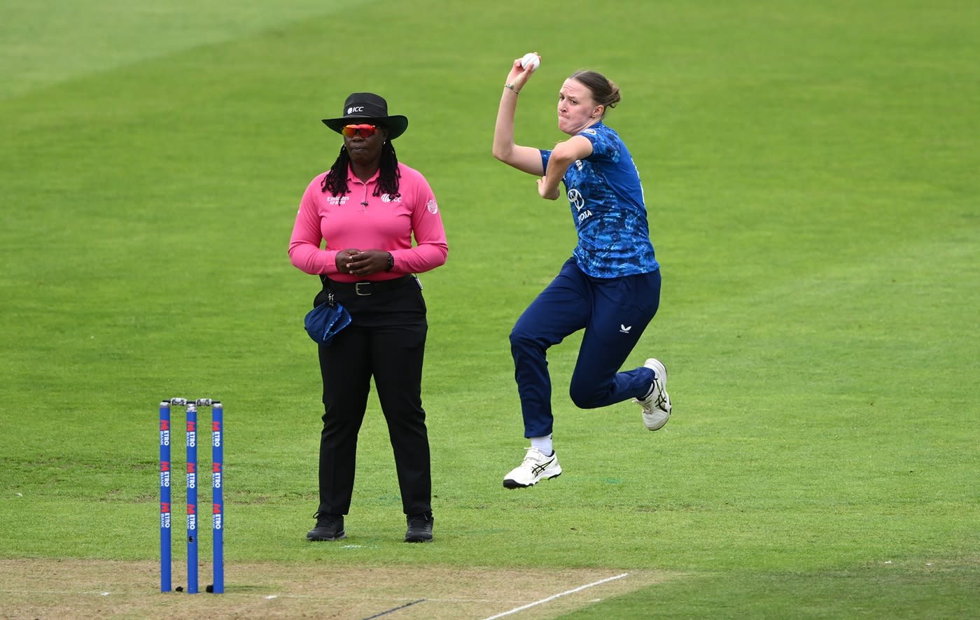 Lauren Filer in her delivery stride