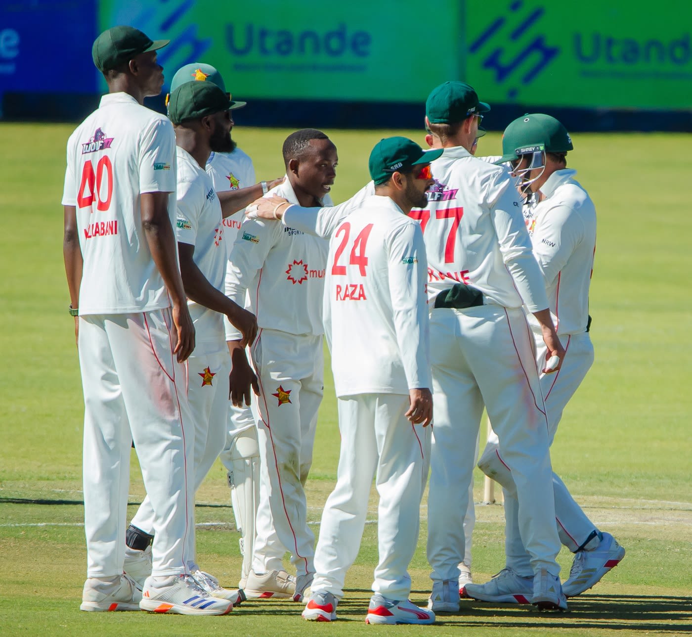Vincent Masekesa deceived Mitchell Santner in flight