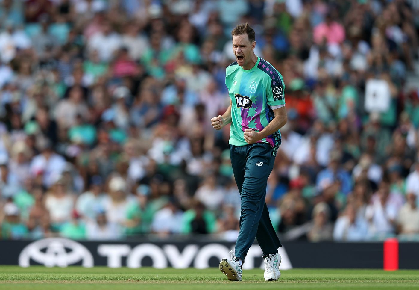 Jason Behrendorff struck twice in a set