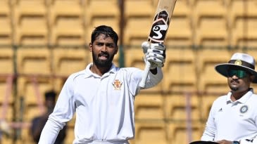 Smaran's fighting century rescues RoI, and grows lead to 265