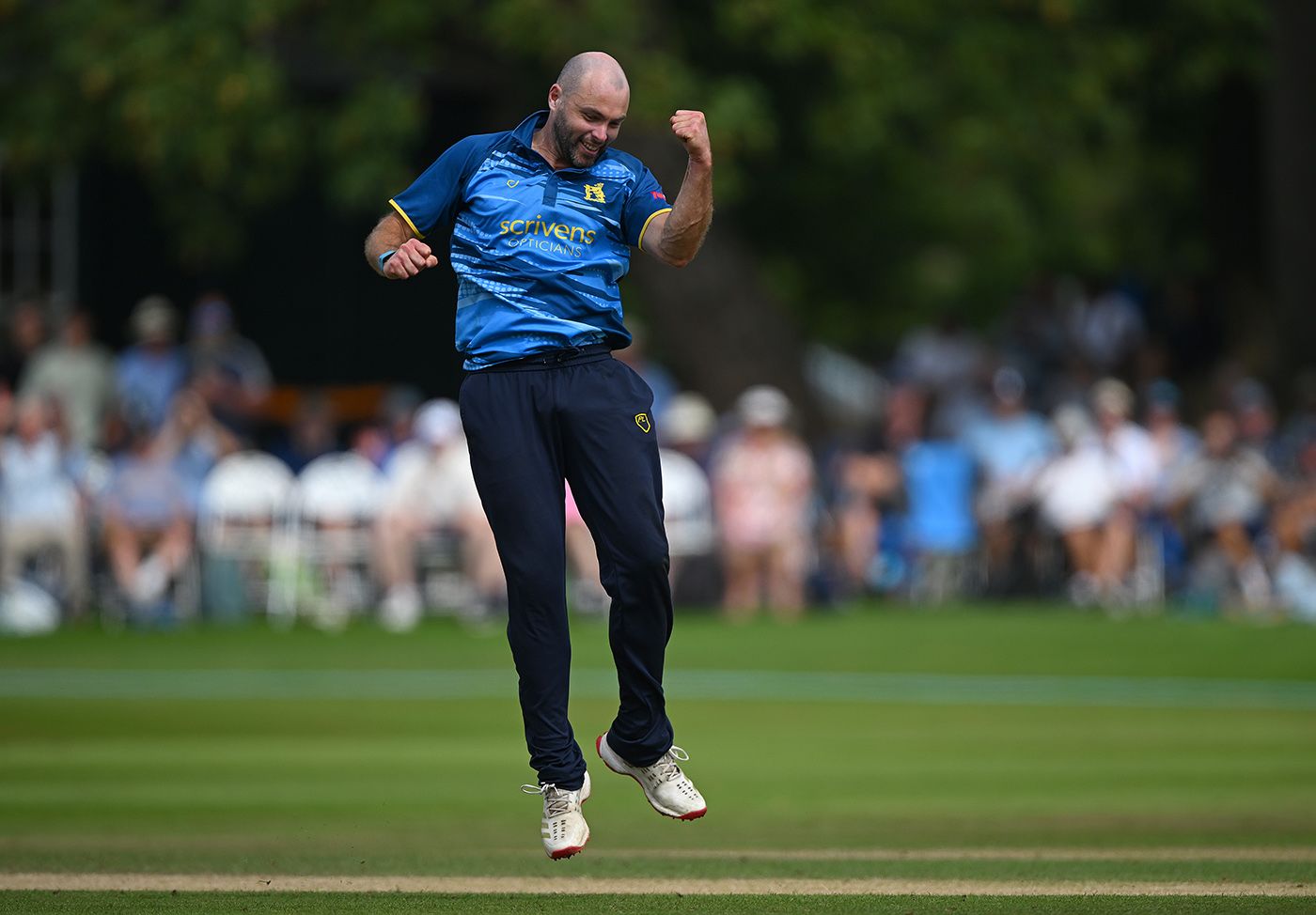 Jake Lintott took a five-wicket haul