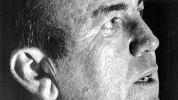 Former Australia captain and coach Bob Simpson dies aged 89