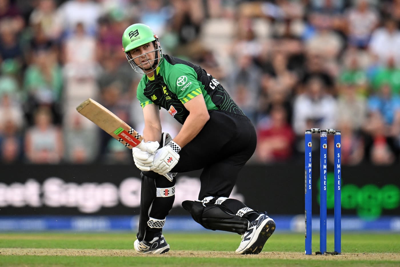 Hilton Cartwright struck an important 42 off 20