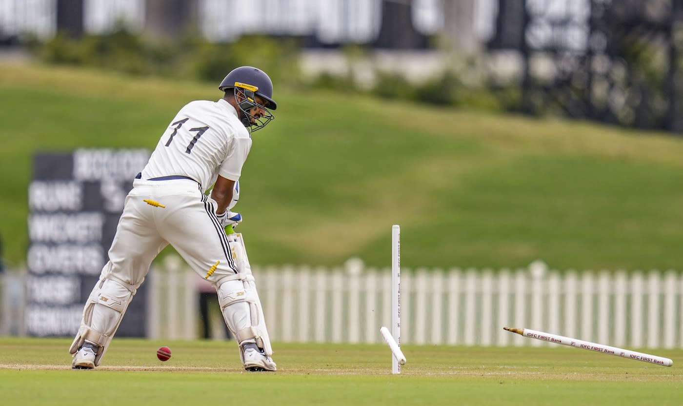 Shubham Khajuria loses his stumps