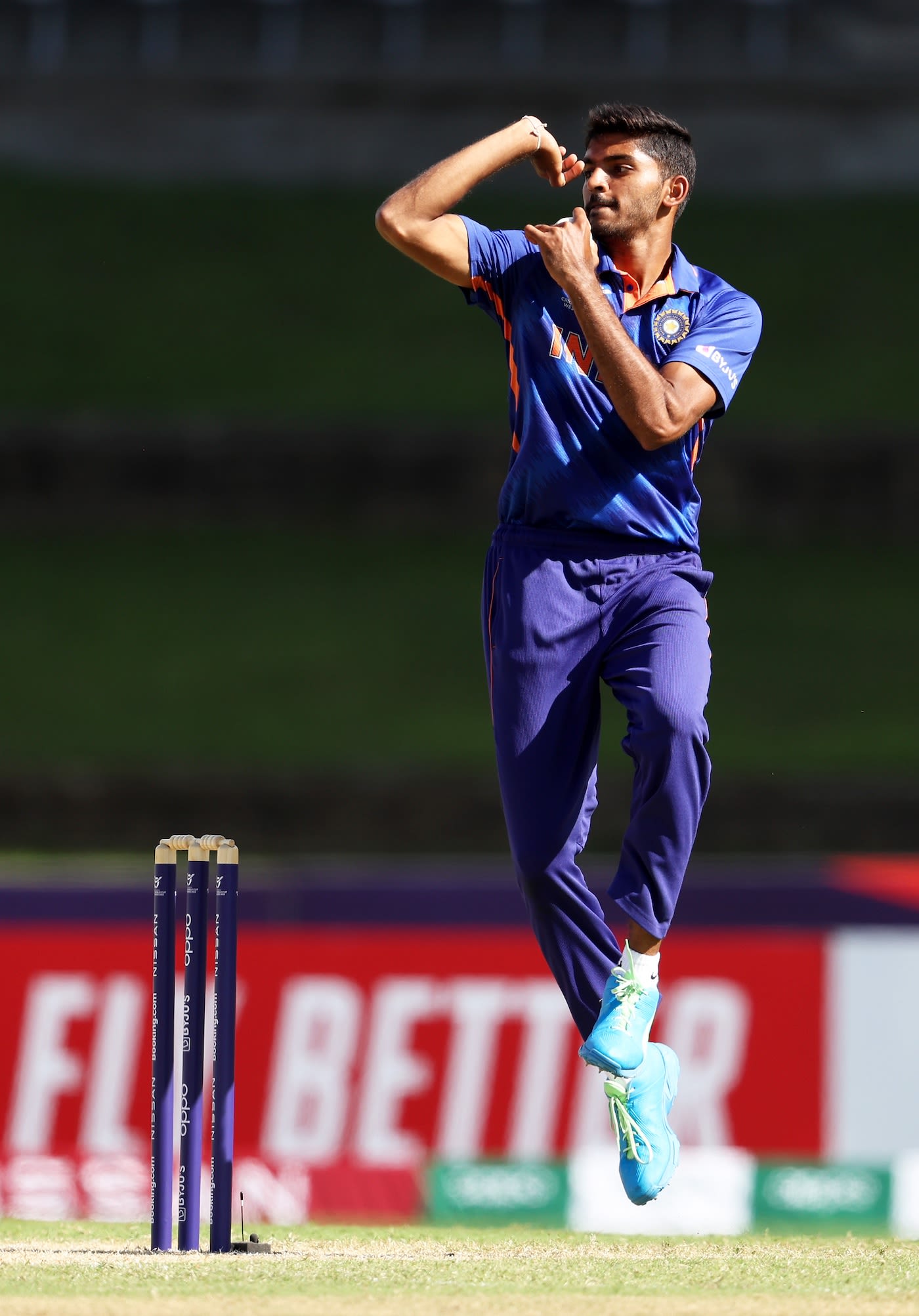 Vicky Ostwal in action