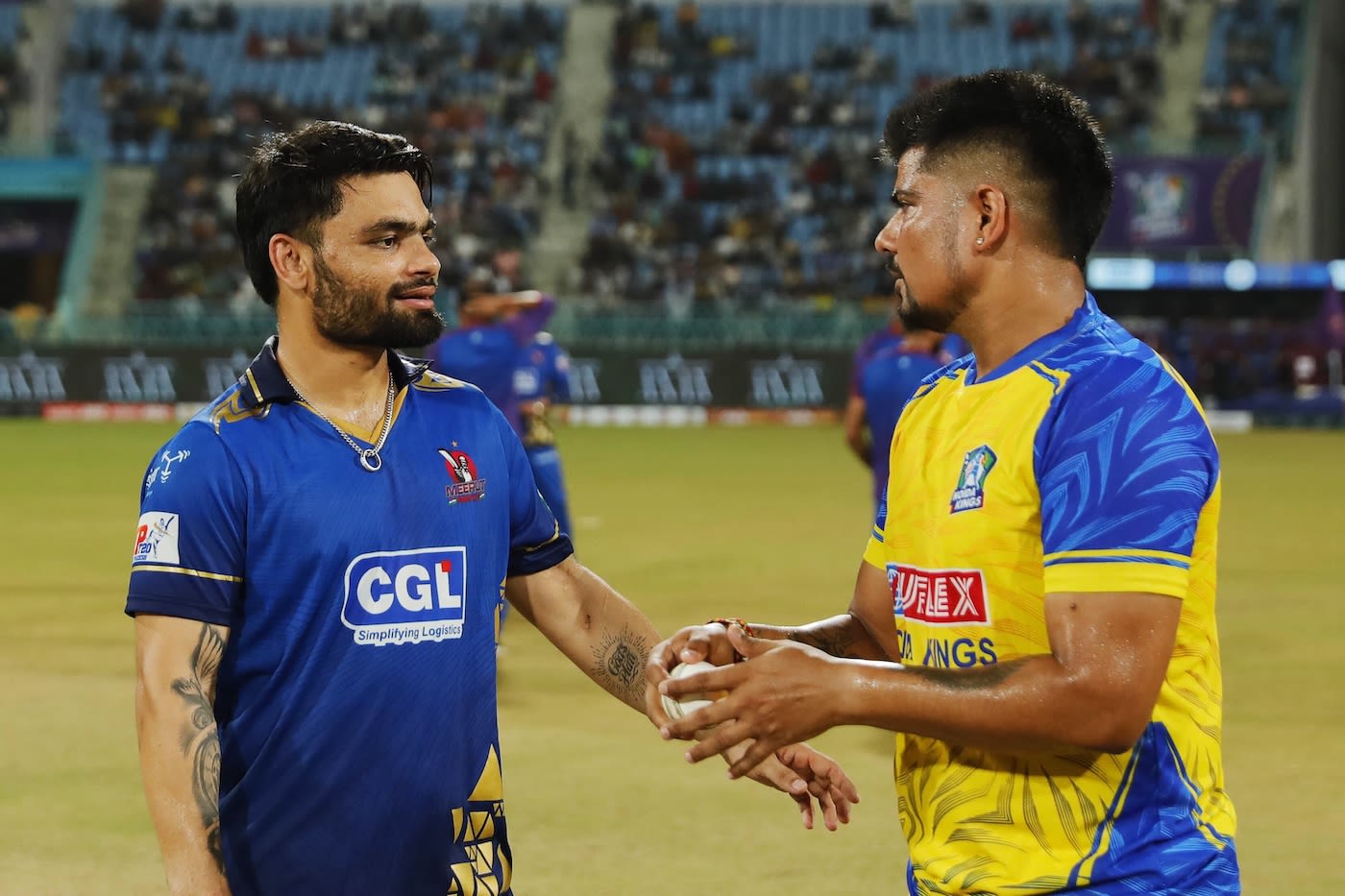 Rinku Singh and Karn Sharma have a chat