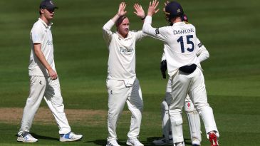 Kent hold nerve as Cracknell heroics in vain for Middlesex 
