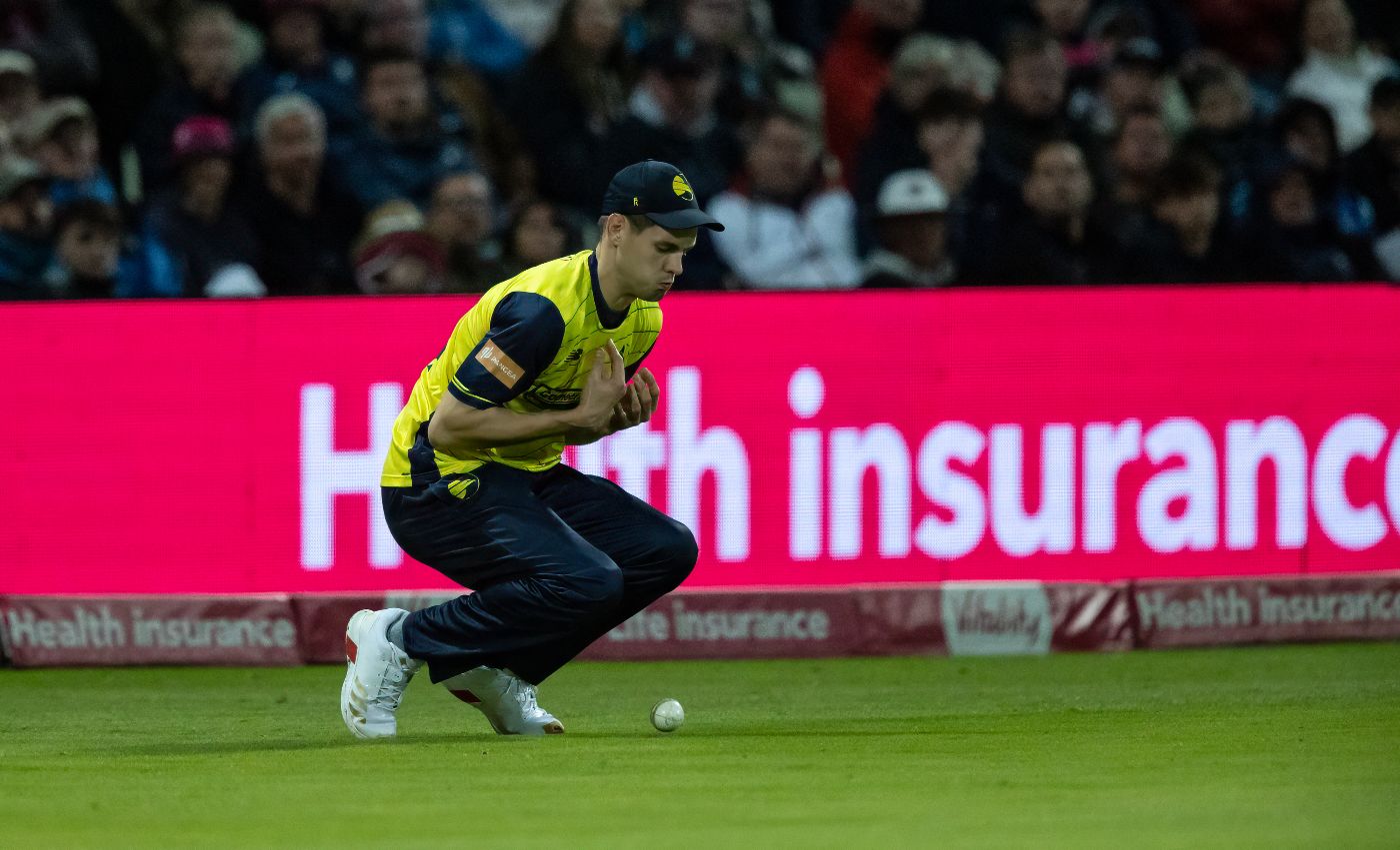 Scott Currie dropped a sitter at deep midwicket
