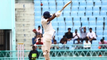 Bengal's Abhimanyu Easwaran run out after leaving crease to get drinks