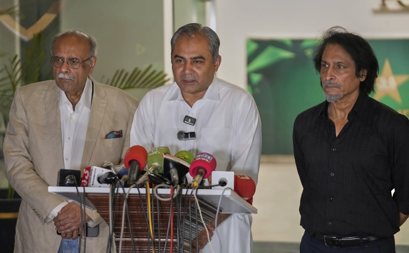 Najam Sethi, Mohsin Naqvi and Ramiz Raja address the media in Lahore