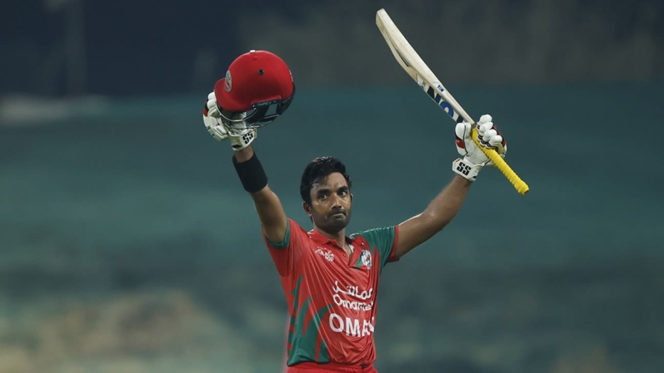 The standing ovation that made Aamir Kaleem's long journey worth it
