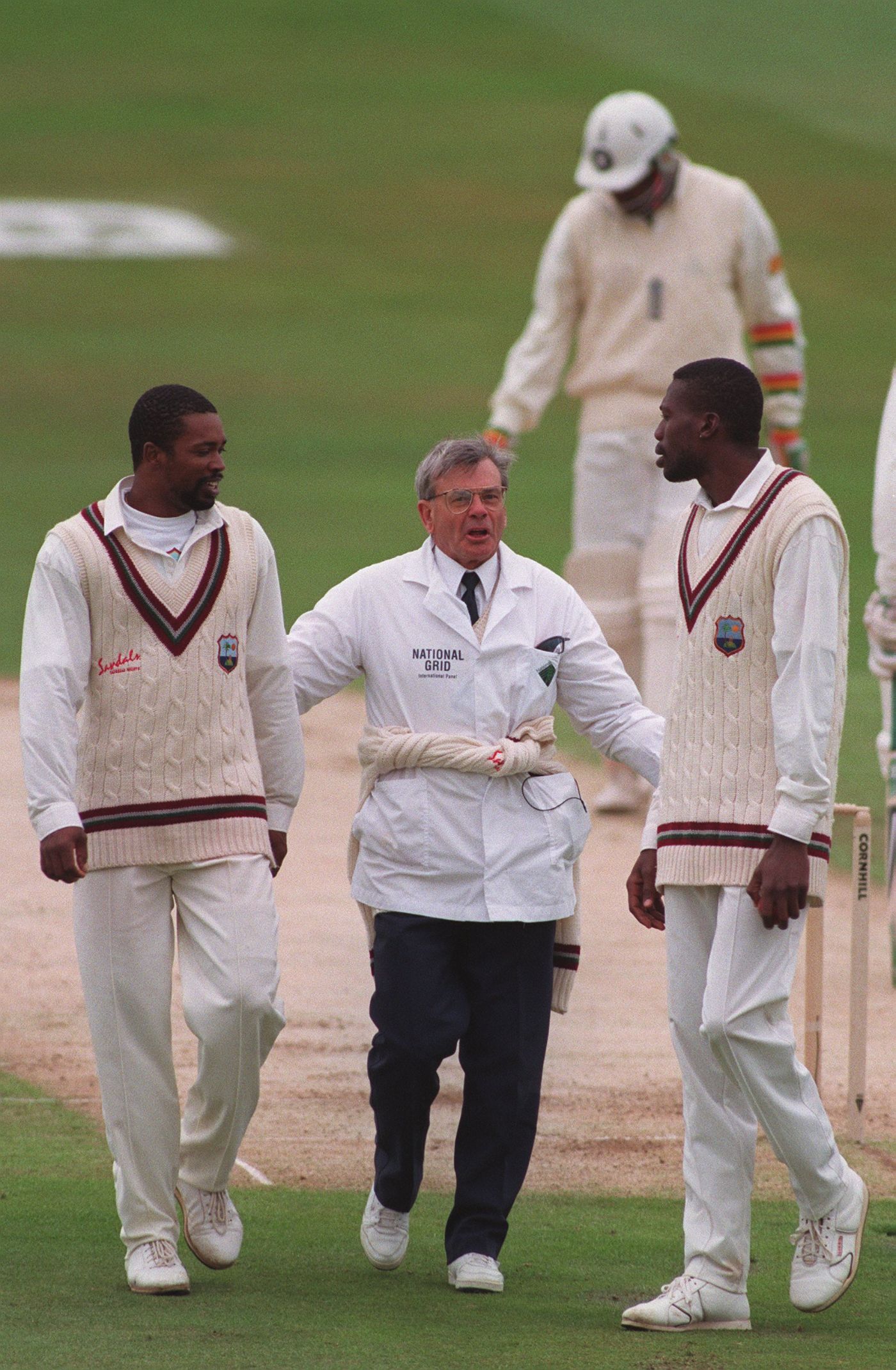 Dickie Bird talks to Kenny Benjamin and Curtly Ambrose about their short-pitched bowling in the first Test at Headingley in 1995
