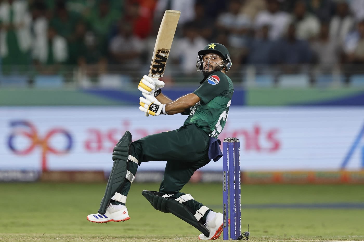 Mohammad Haris helped rebuild after six early wickets