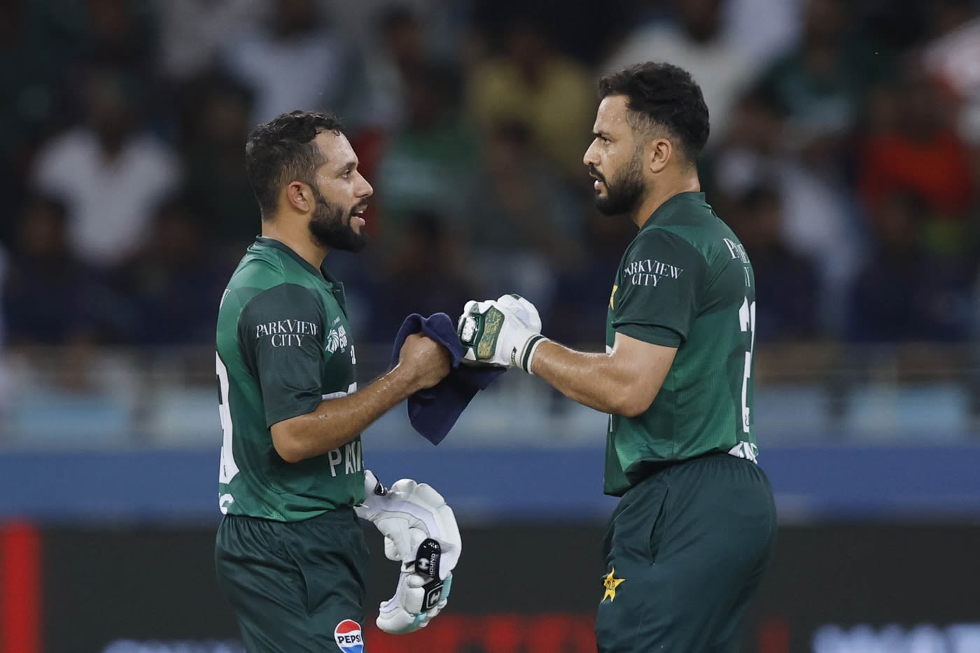 Mohammad Haris and Mohammad Nawaz had a quick partnership