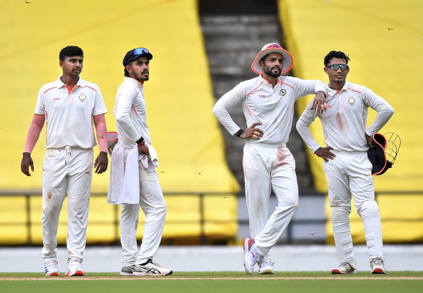 Darshan Nalkande, Yash Rathod, Dhruv Shorey and Aman Mokhade look on