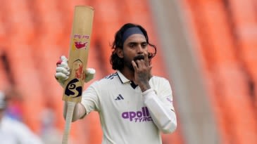 Rahul, Padikkal hit tons for Karnataka; Gharami rescues Bengal