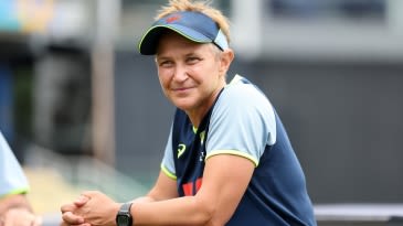 Australia women's coach Shelley Nitschke signs three-year contract extension