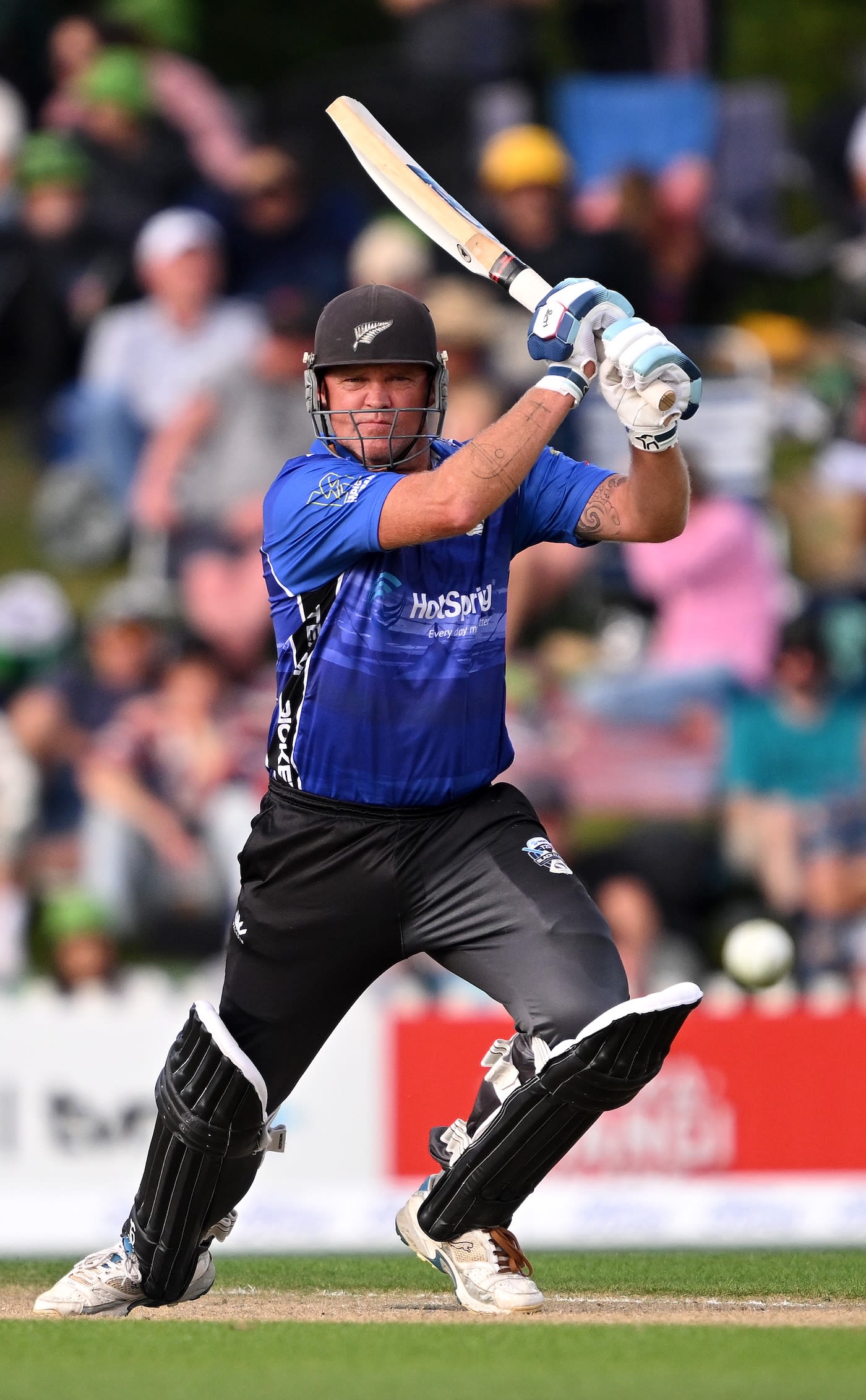 Lou Vincent bats during a T20 Black Clash game