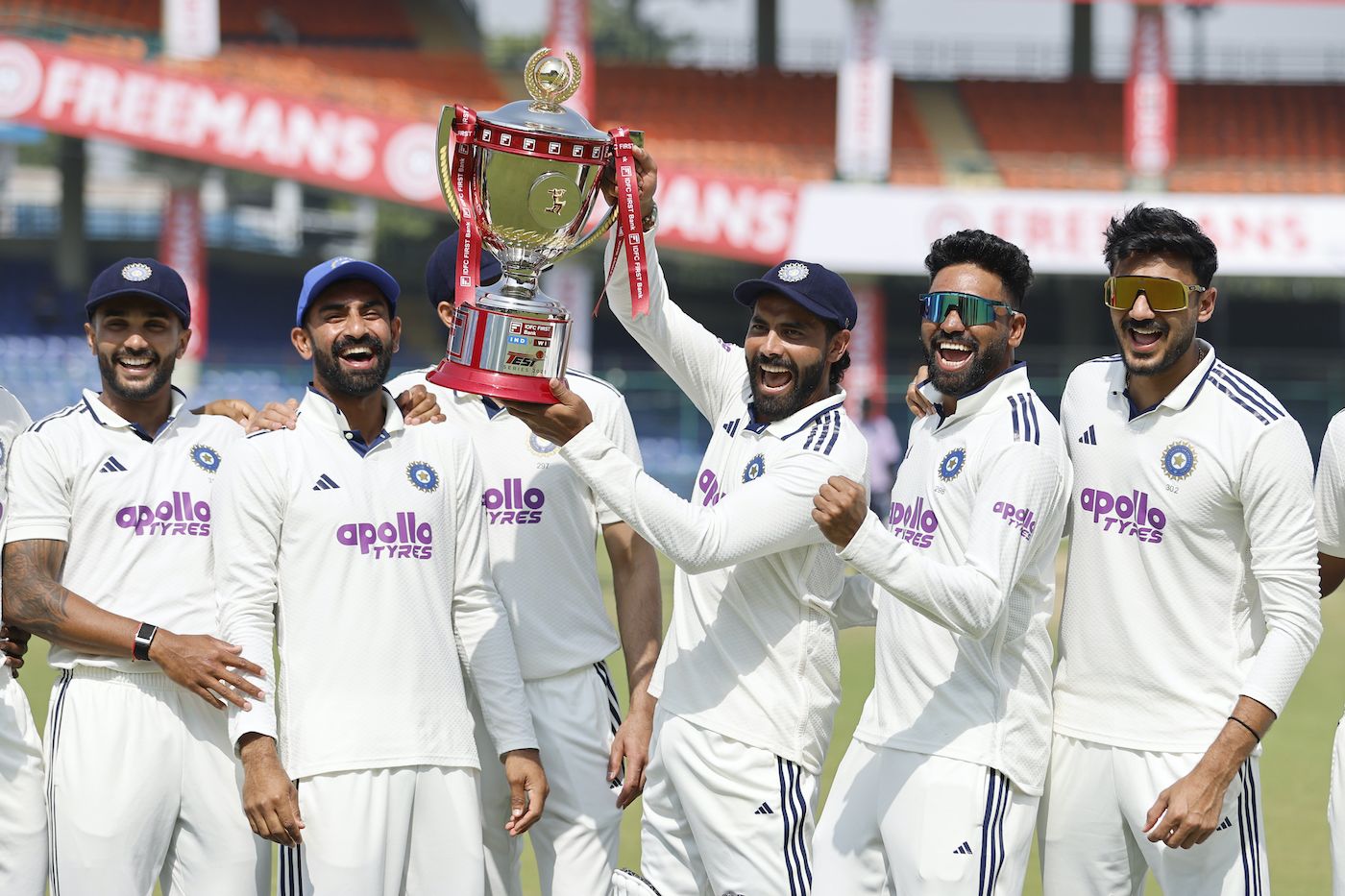 Nitish Kumar Reddy, N Jagadeesan, Ravindra Jadeja, Mohammed Siraj and Axar Patel party with the series trophy
