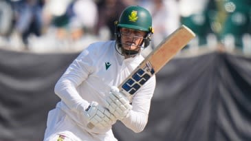 Stubbs dropped, Rickelton to keep wicket in Gqeberha Test