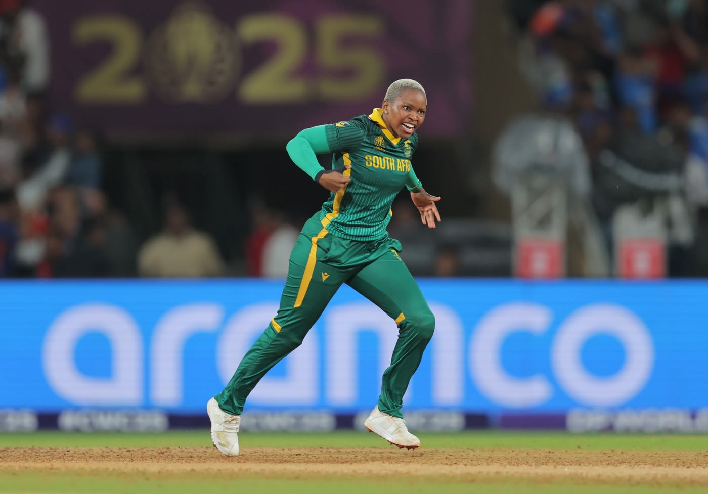 Nonkululeko Mlaba castled Harmanpreet Kaur
