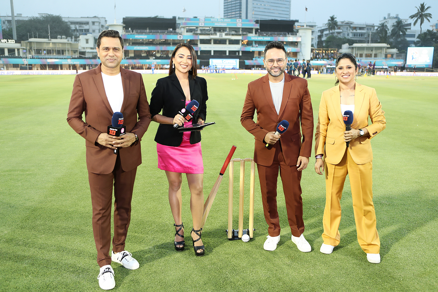 Aakash Chopra, Ridhima Pathak, Parthiv Patel and Reema Malhotra are part of the television broadcast for the WPL match
