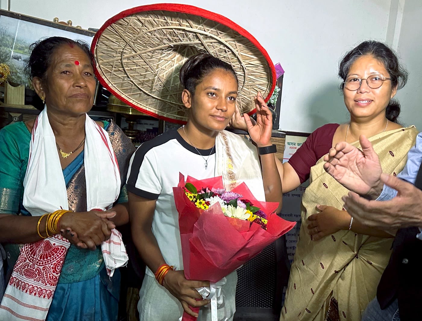 World Cup winner Uma Chetry was felicitated in Golaghat
