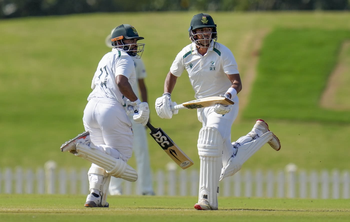 Temba Bavuma and Zubayr Hamza shared a 107-run partnership