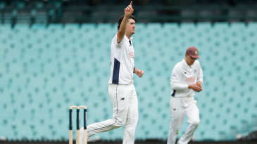 Doggett 'unlikely' for Shield final; Perry and Elliott in Victoria selection race