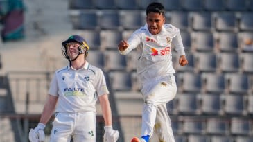 Carmichael, Neill, Murad sparkle on day of the debutants