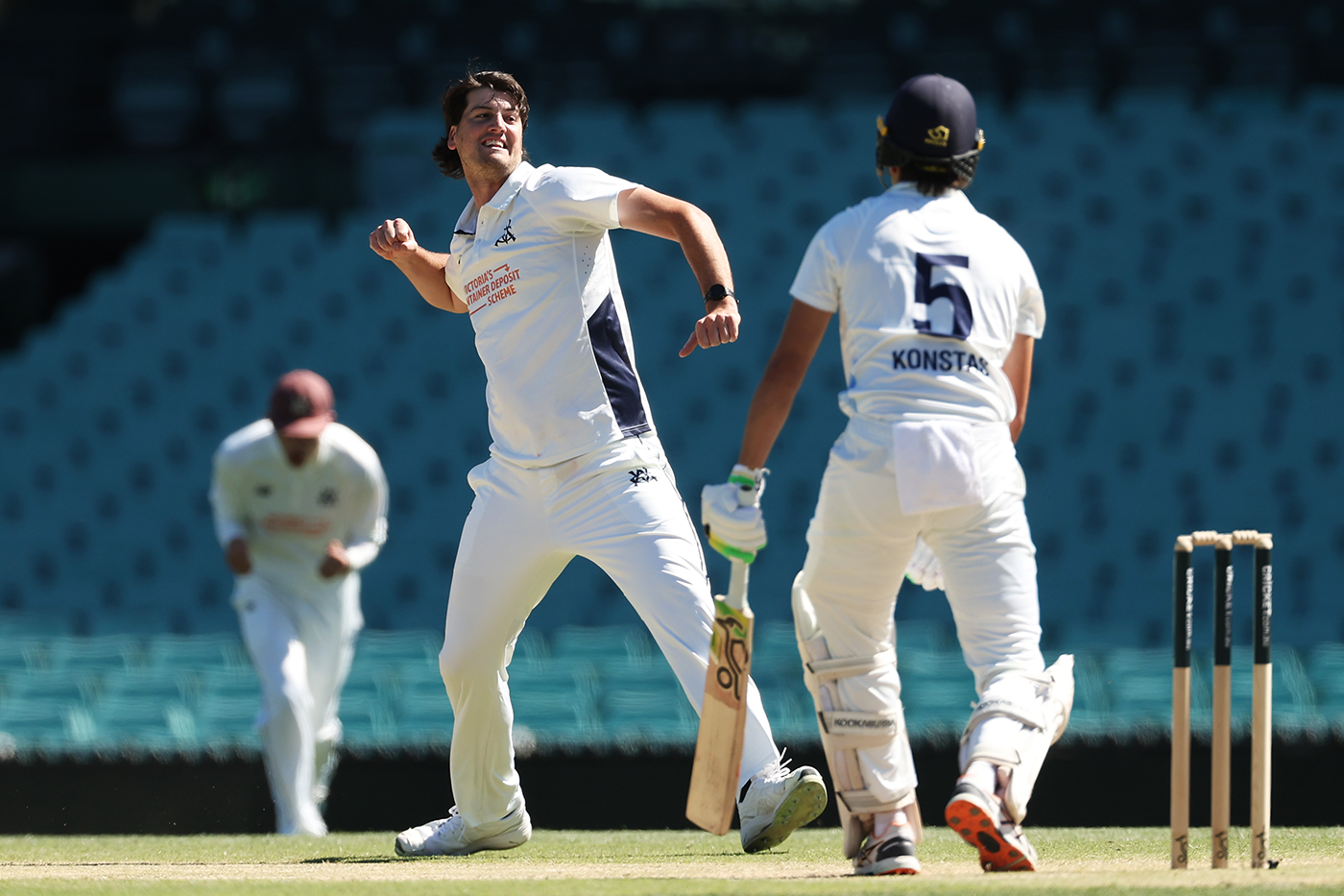 Sam Elliott celebrates the wicket of Sam Konstas