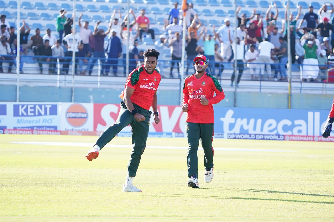 Abdul Gaffar Saqlain celebrates Vaibhav Suryavanshi's dismissal