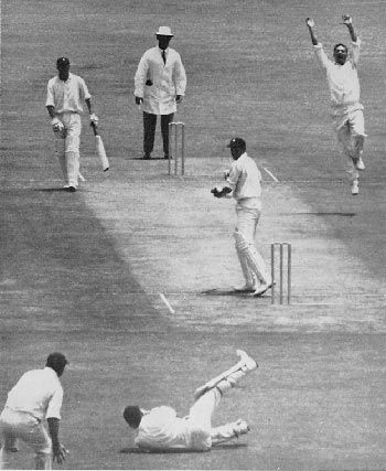 Jim Parks dives to catch Graeme Pollock off John Price