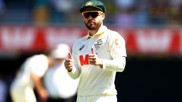 Inglis to rejoin Australia Test squad after finger injury